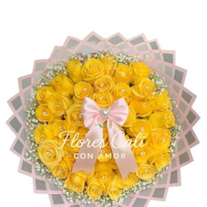 Buchón de rosas amarillas 17