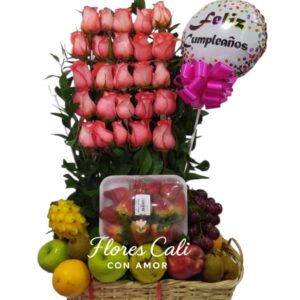Canasta de Rosas Rosadas y Frutas 30