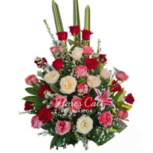 Arreglo Floral Elegante con Rosas 40