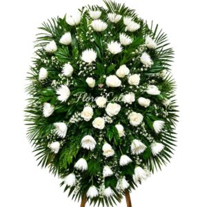 Arreglo Floral Blanco y Verde Elegante 43